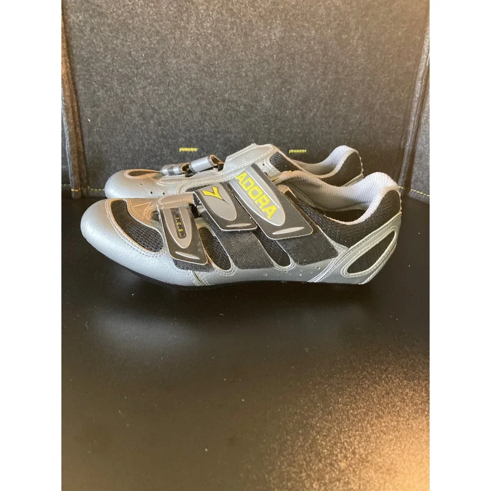 Diadora cycling shoes